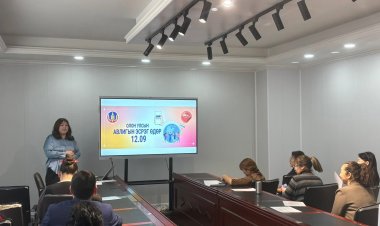 АВЛИГЫН ЭСРЭГ ОЛОН УЛСЫН ӨДӨР